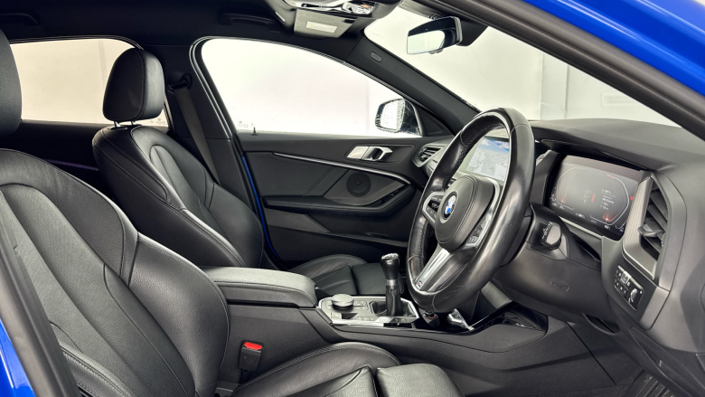 BMW 1 Series 118i [136] M Sport 5dr Petrol Hatchback